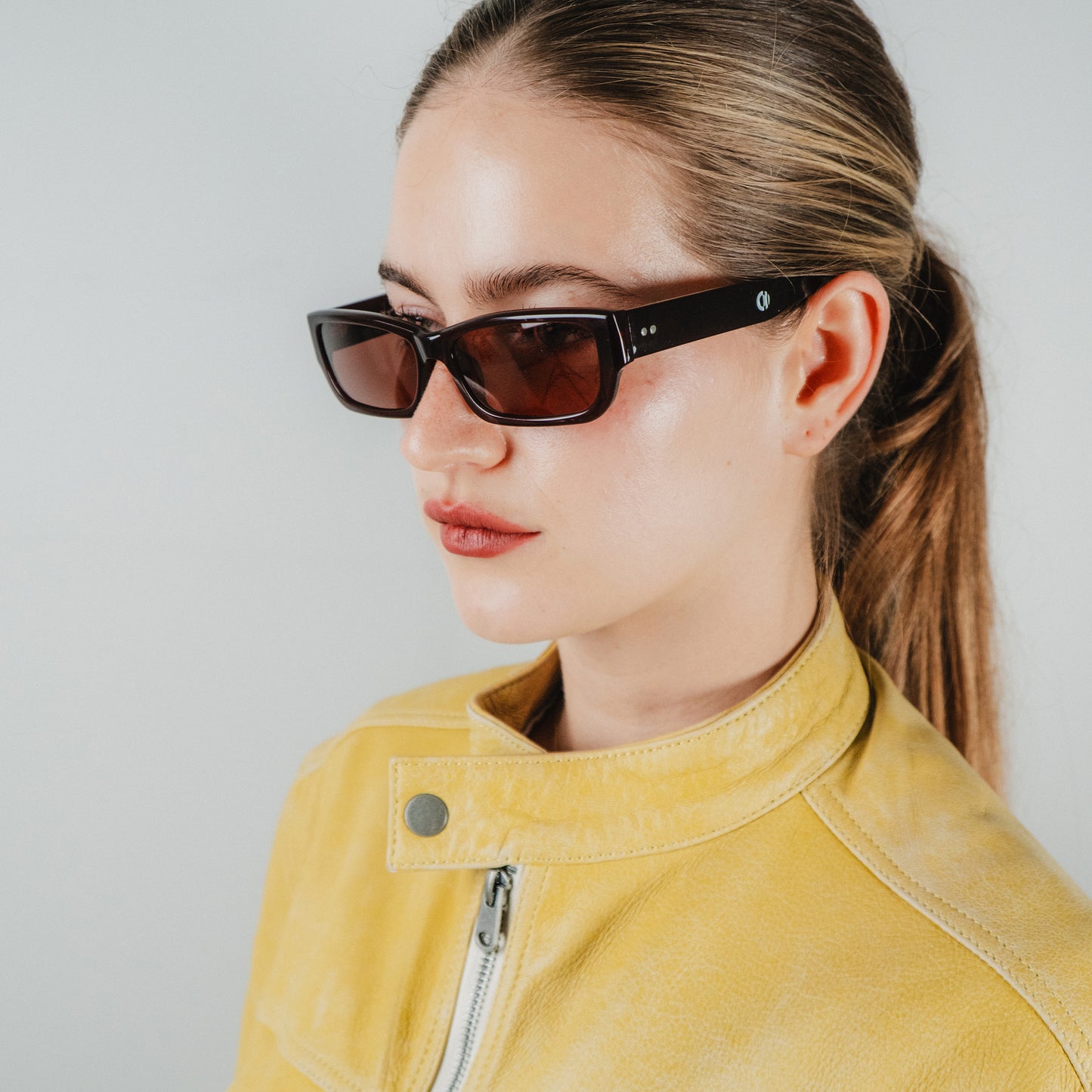 RACER - PLUM /  POLARISED LENS