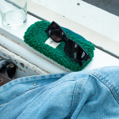 RACER - BLACK /  Graphite Polarised Lens